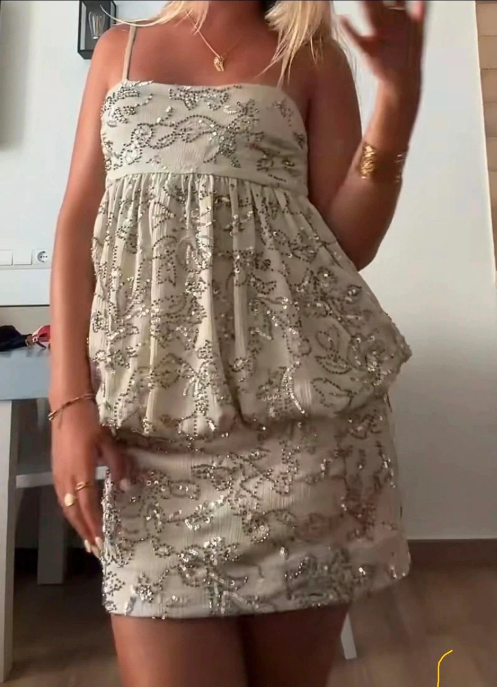 Vestido zsra abalorios 